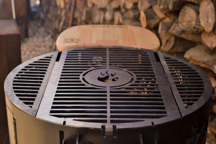 Grills & Smokers
